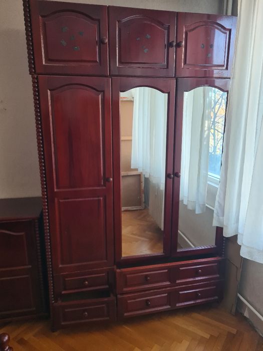 Изгодно: Продавам обзавеждане