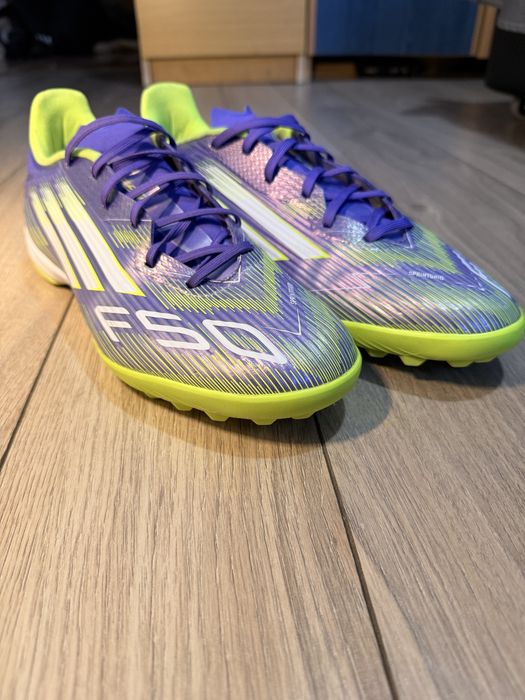 Ghete fotbal Adidas F50