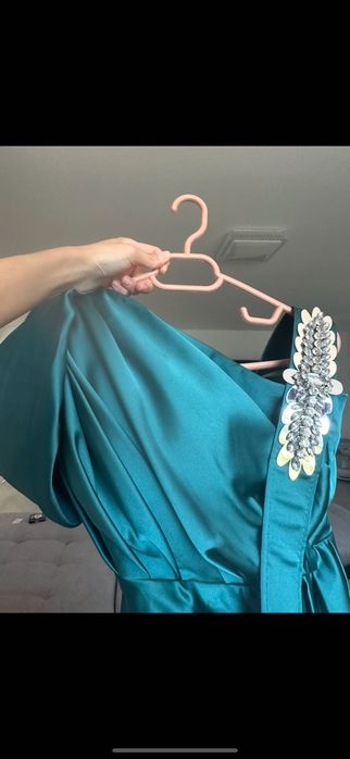 Rochii dama de ocazie