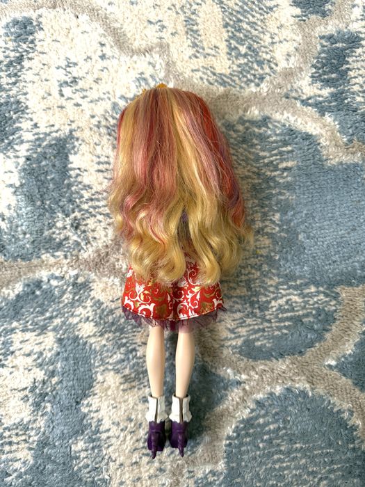 Кукла Эвер Афтер Хай / Ever after high