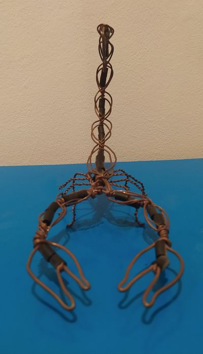 Скорпион от тел и маниста