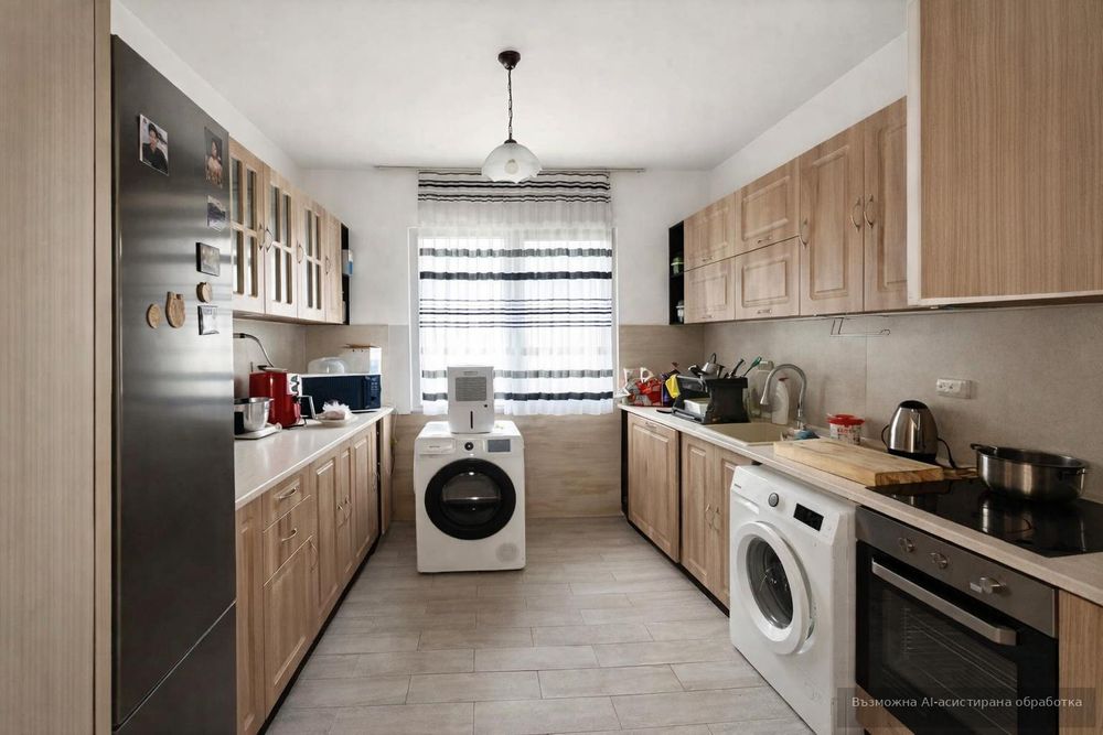 Продава се Тристаен апартамент в Пловдив, Южен - 84 кв.м за 1063 €/кв.м - Снимка #1