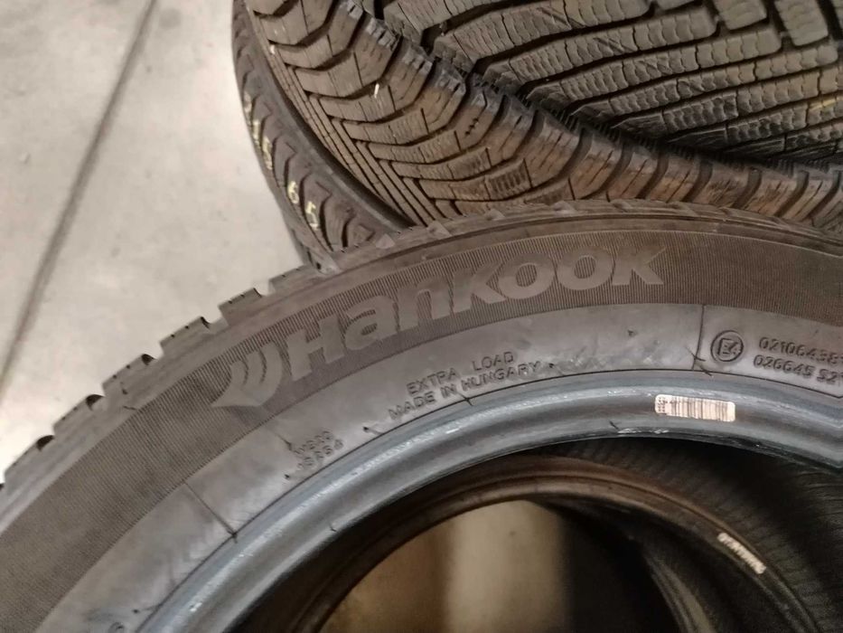 2бр.зимни гуми 225/50/17 Hankook