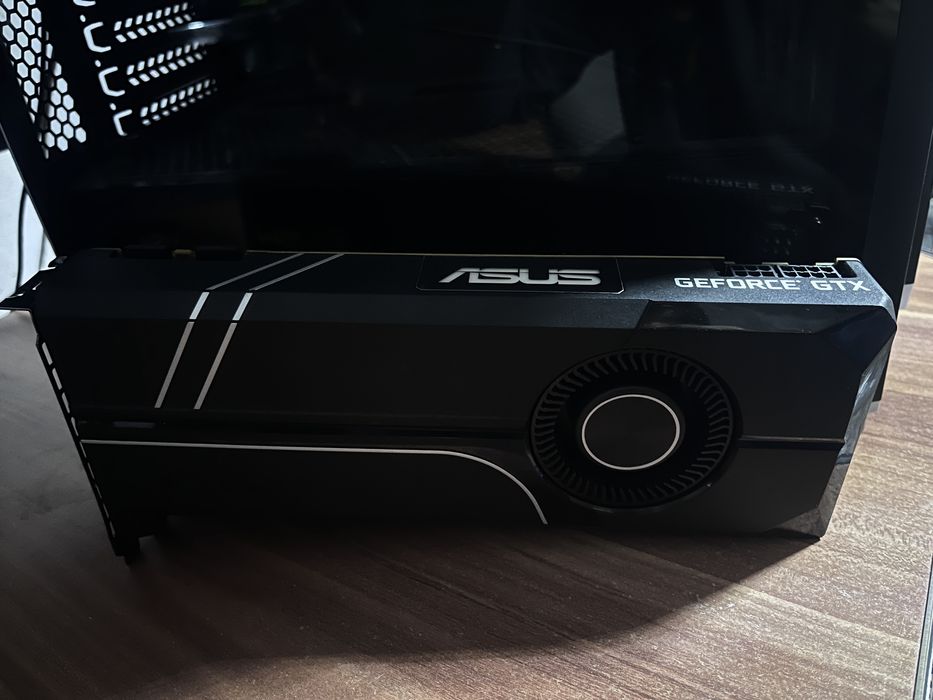 GTX 1080 Ti Asus