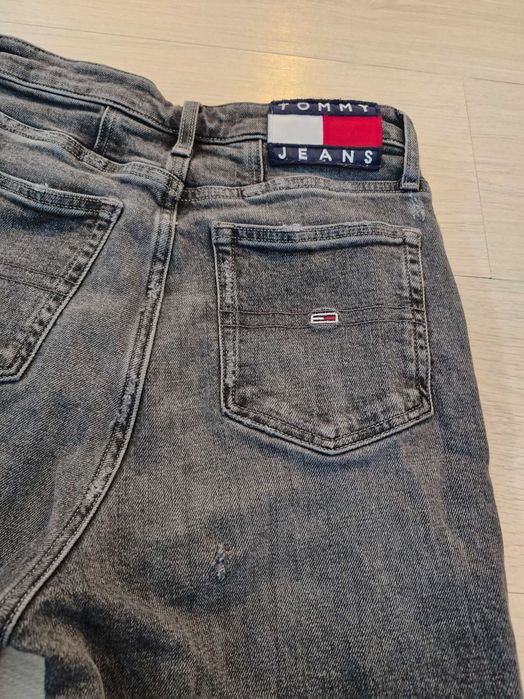 Blugi Tommy Hilfiger 26/32