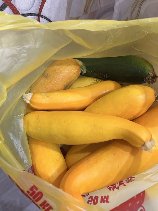 Продам кабачки  очень вкусные , молоденькие