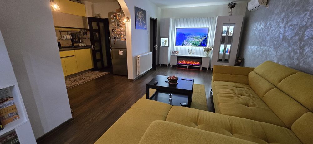 Apartament 3 Camere  – Slobozia, Zona MB16