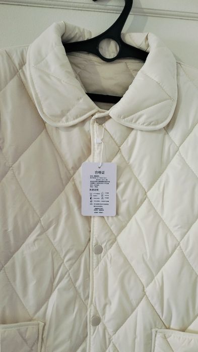 Продам курточку новую