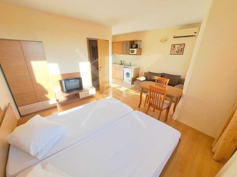 Продава се Едностаен апартамент в Свети Влас - 42 кв.м за 1191 €/кв.м - Снимка #1