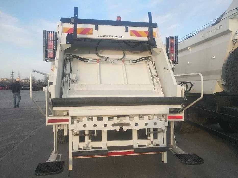 Продаётся Мусороуборочная машина КАМАЗ 4325 11куб мусоровоз