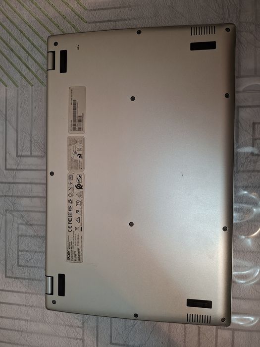 Продам Ультрабук Acer Swift 1