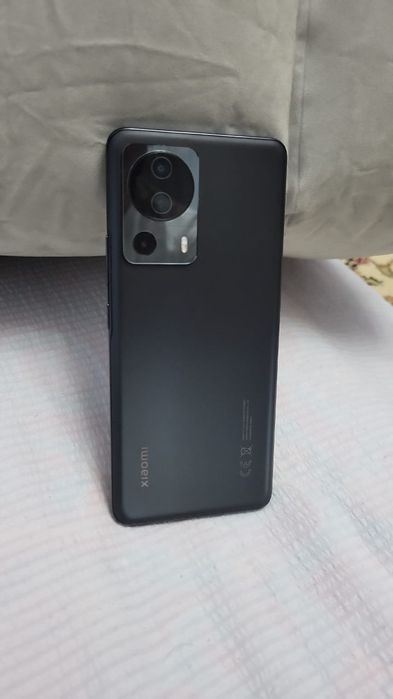 Продам Xiaomi 13 Lite