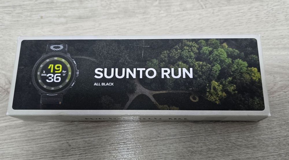 Suunto Run All Black.