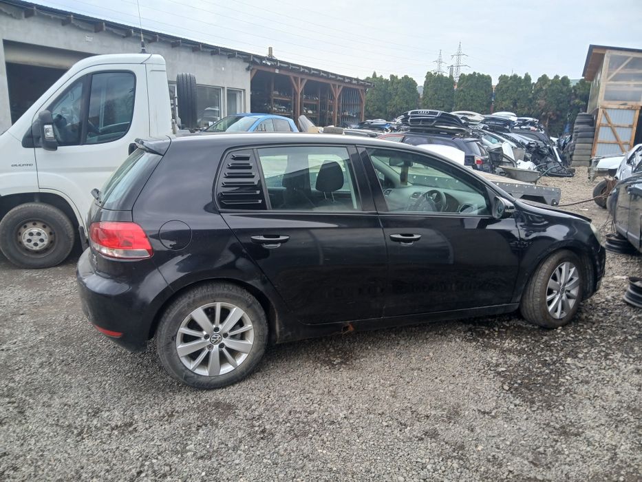 Dezmembrez Piese Vw Golf6 din 2012