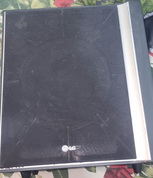 Продам s30 колонку, рабочая, так же продам два сабвуфера, (сабика)