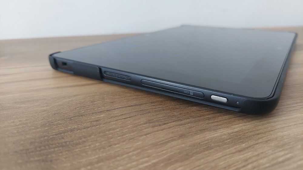 Лаптоп / Таблет Dell Venue 11 Pro 7140