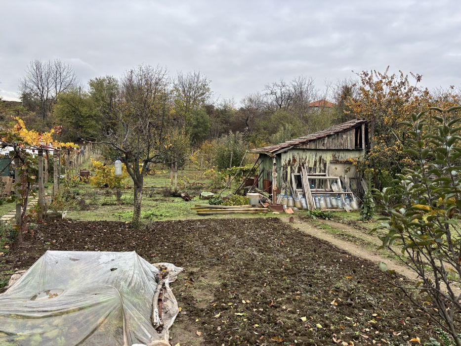 Парцел във в.з. Касева Чешма