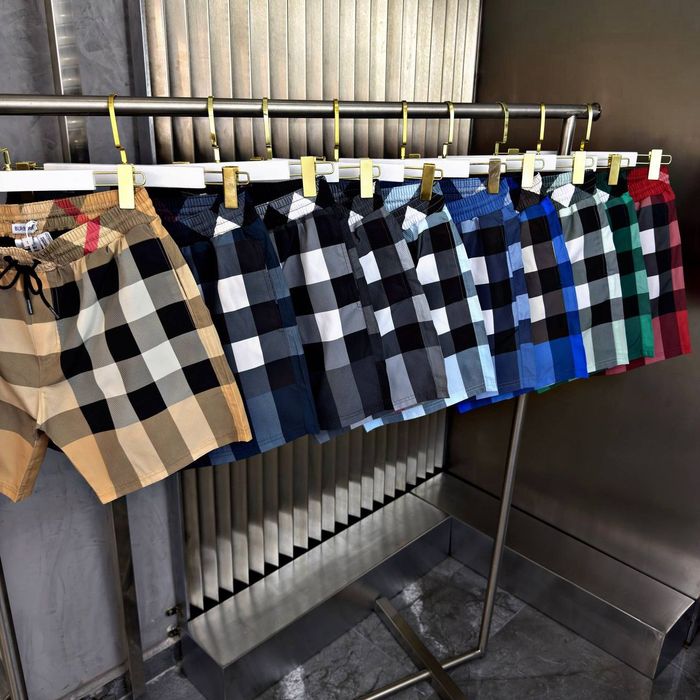 Мъжки бански различни модели