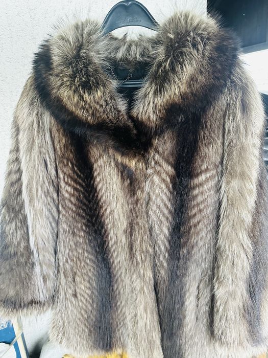 Haina din blana de raton marimea 44