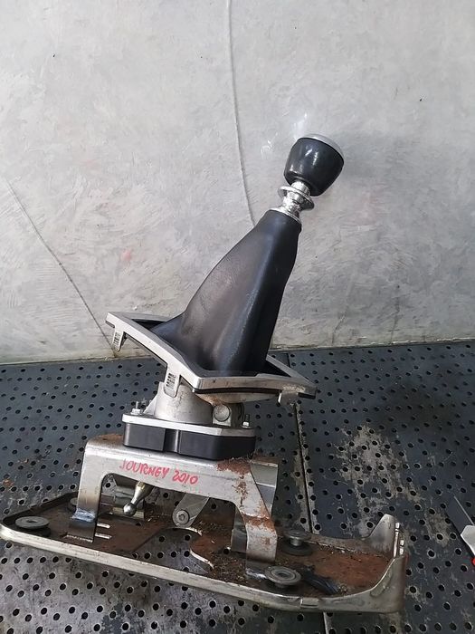 Schimbator viteze 2.0 crd dodge journey