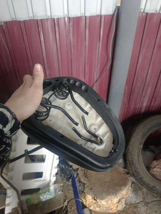 Сиденье для электровелосипеда