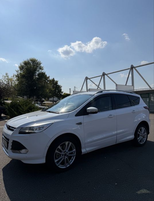 FORD Kuga 2015 — imagine 2