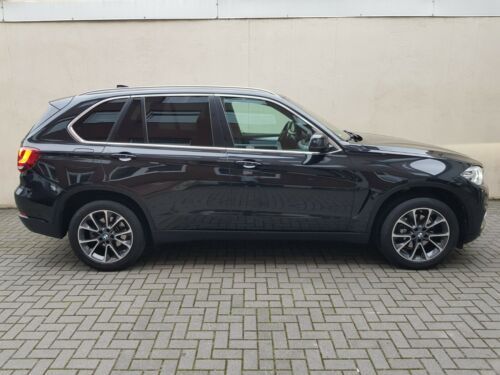 Dezmembrez bmw x5 f15/bmw x5 f15 volan stanga/bara fata x5/capota/far/