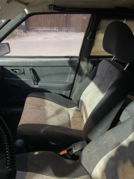 Продаю ваз 21099