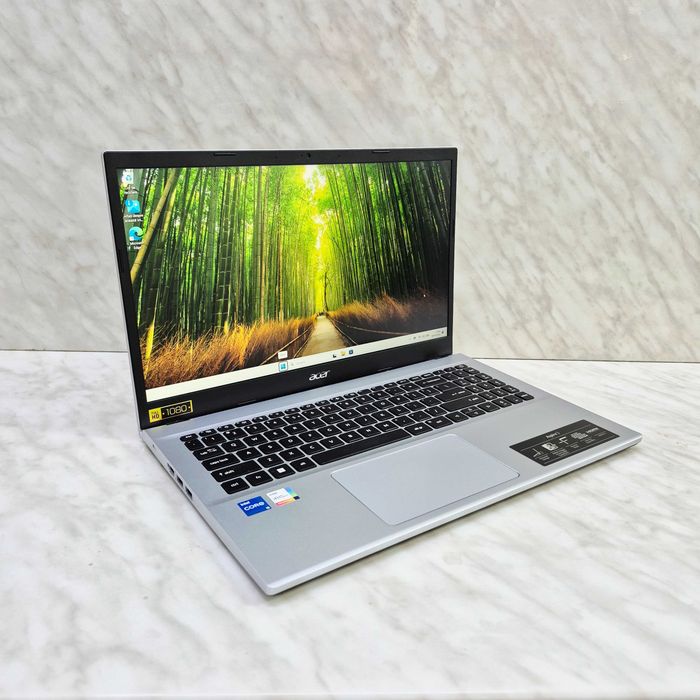 Laptop Acer Aspire 3 i5-1235U 8GB, 512GB SSD Zeus Amanet Militari 37053
