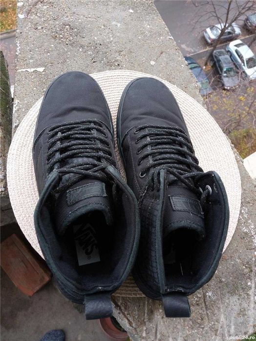 Bascheti Vans, marime 45, UK 10.5(29.5 cm)