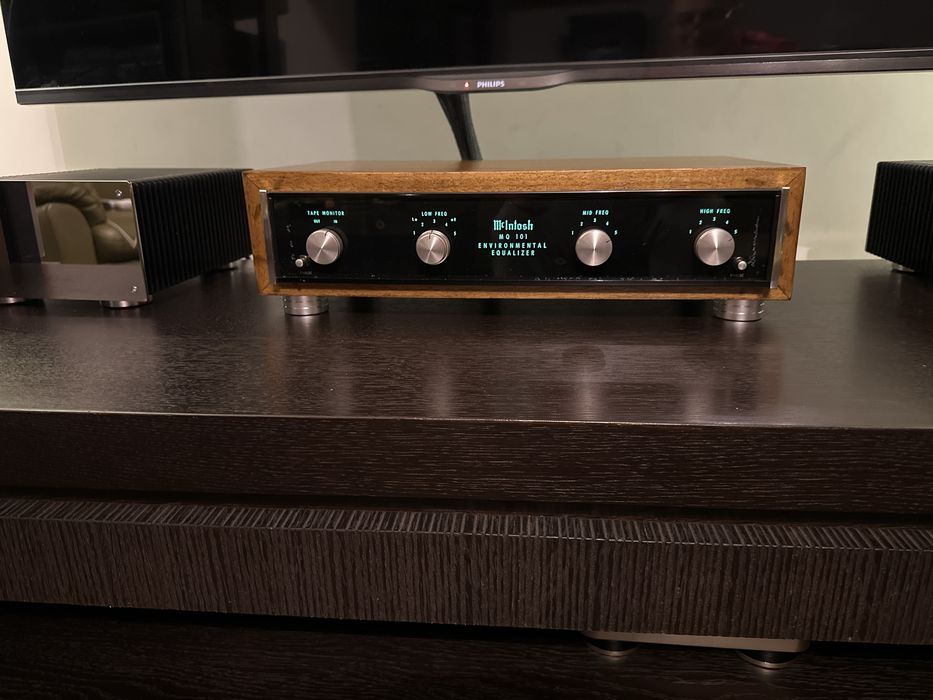 McIntosh mQ101 in stare perfecta de functionare