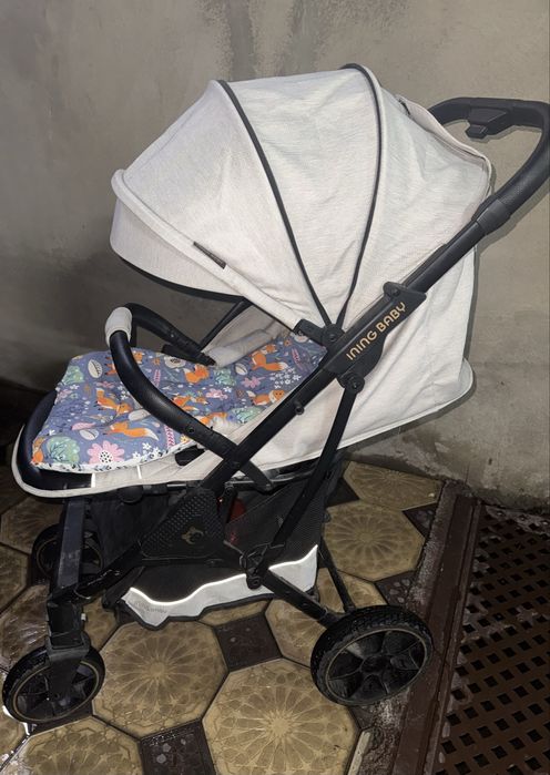 Коляска прогулочная Ining baby