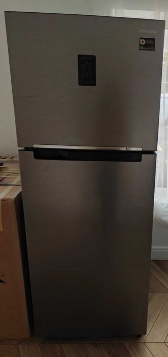 Frigider Samsung RT38K5530S9