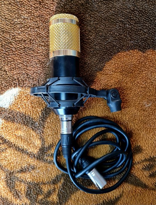 Студийный конденсаторный микрофон BM800 + XLR, СТОЙКА, ПОП-ФИЛЬТР