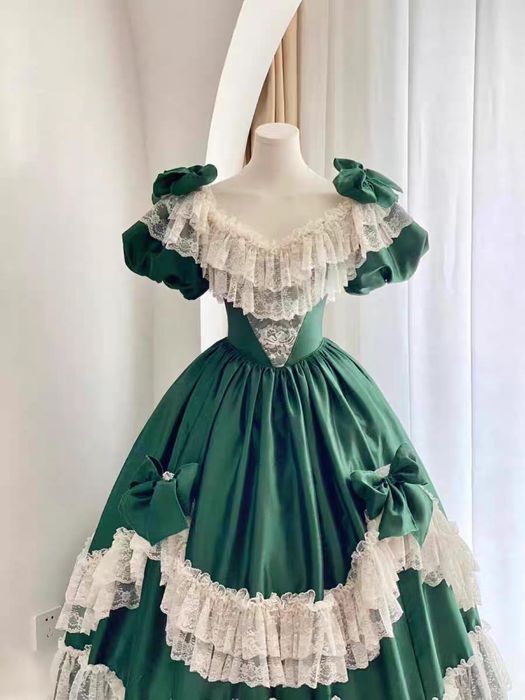 Прокат платья Rococo Medieval