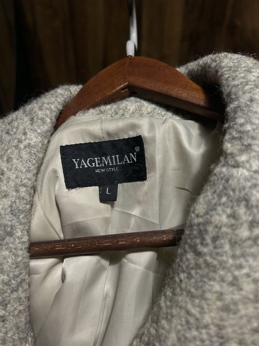 Пальто серое размер L женское