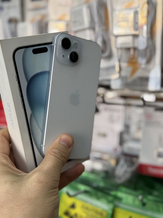 iPhone 15. Blue 128GB.