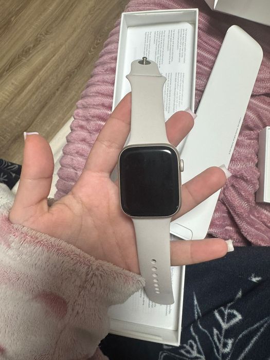 Vand Ceas Apple seria 7