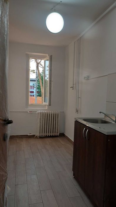 Proprietar- Închiriere spațiu 34mp metrou Pta Sudului, București
