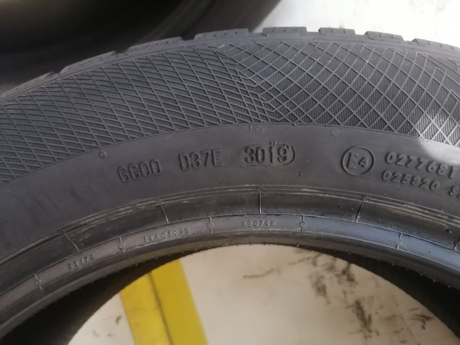 225/55/17 2 *Continental iarna 97h dot 3019   5,,52mm
