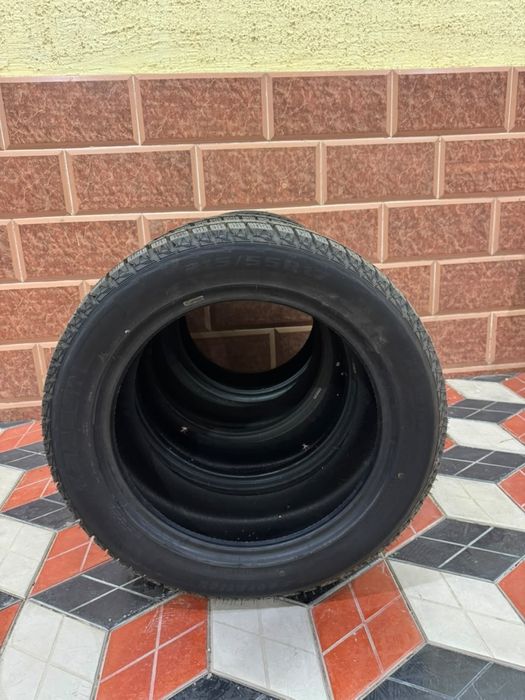Шины для зимы 215/55R17