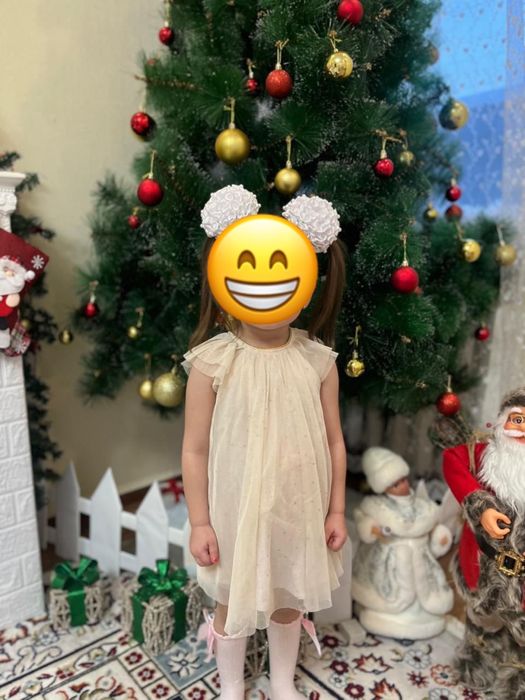 Продам платья растовки разные