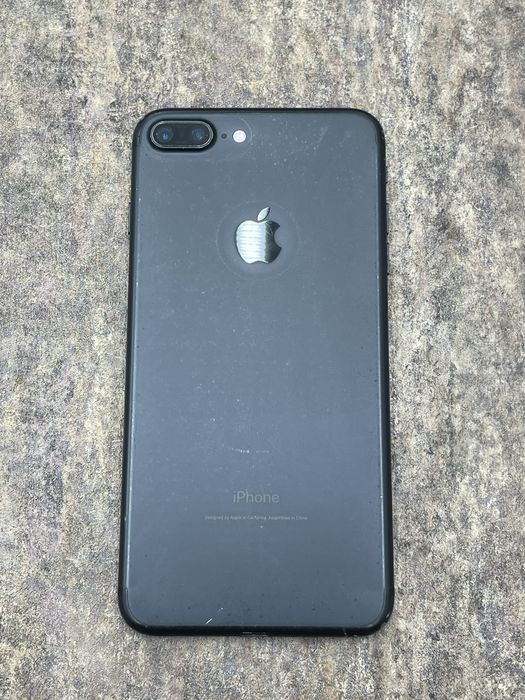 Продам iPhone 7 Plus 128 ГБ.