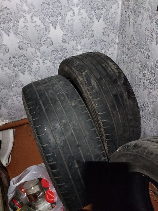 Продам три резины