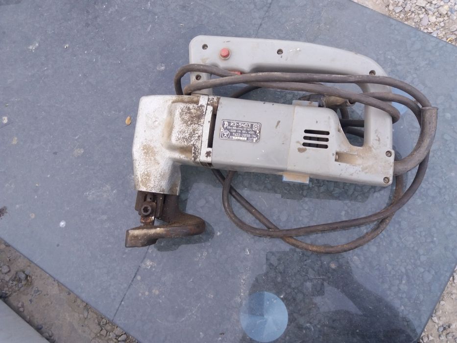 Элекроножницы для металла до 2.5мм