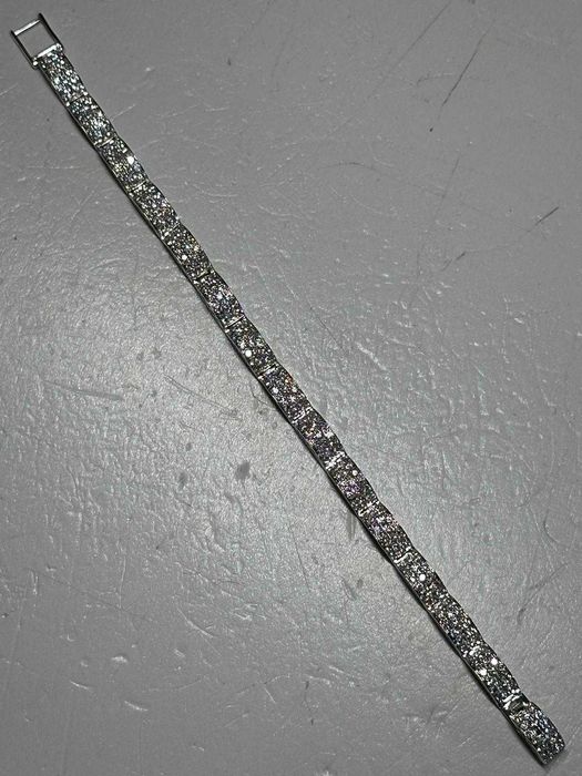 BRATARA AUR alb 18K + 257 Diamante Top = 5CT - 22g. - Tip TENNIS + Certificat !