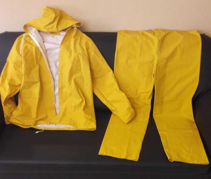 Продам влагостойкий костюм Баргузин