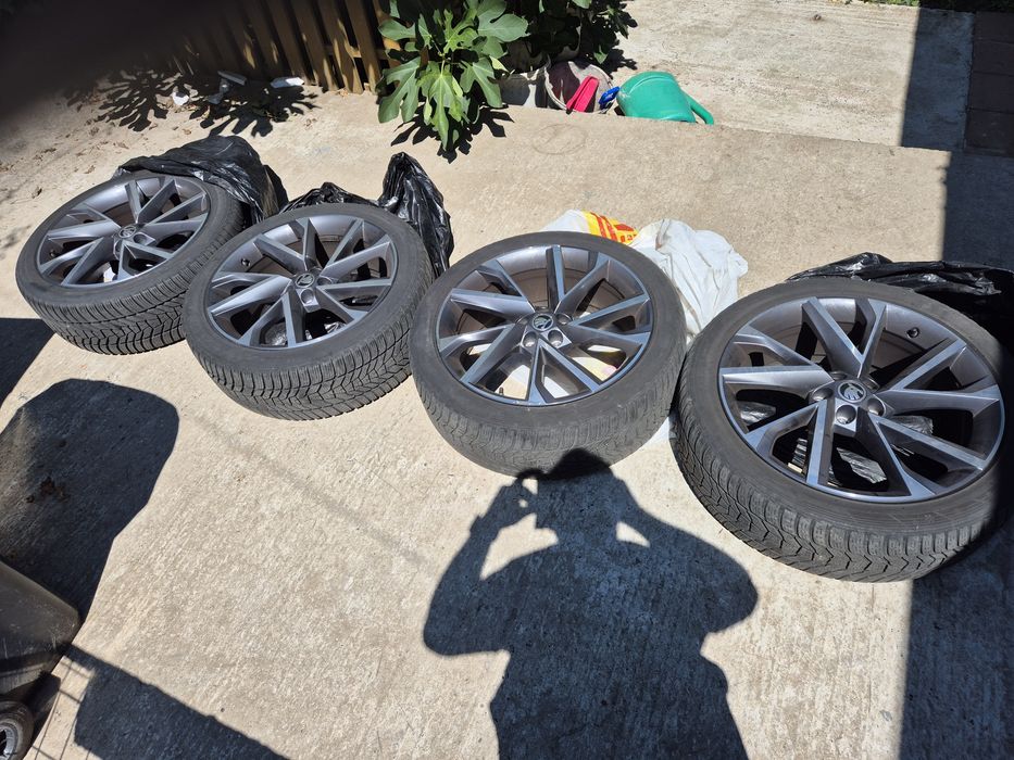 Jante roti negre originale Skoda Kodiaq Vega Sportline