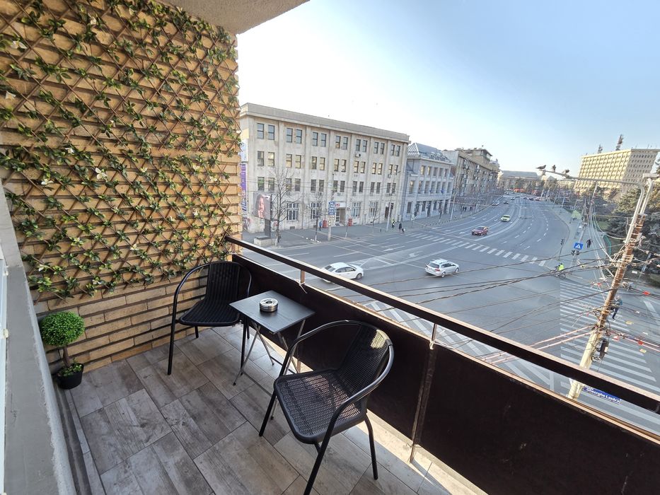 Apartament Ultracentral 2 camere decomandat centru,renovat Martie 2026