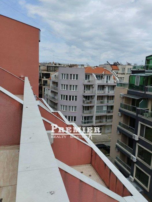 Продава се Двустаен апартамент в Поморие - 82 кв.м за 1011 €/кв.м - Снимка #1